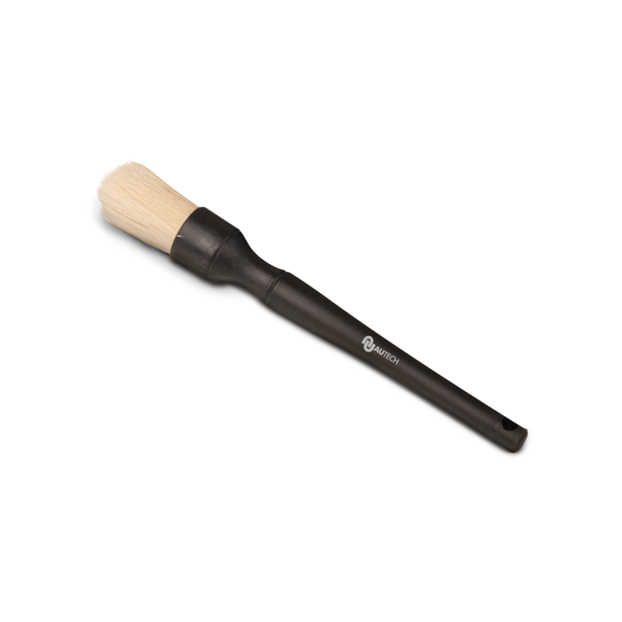 Кисть для ухода за салоном автомобиля