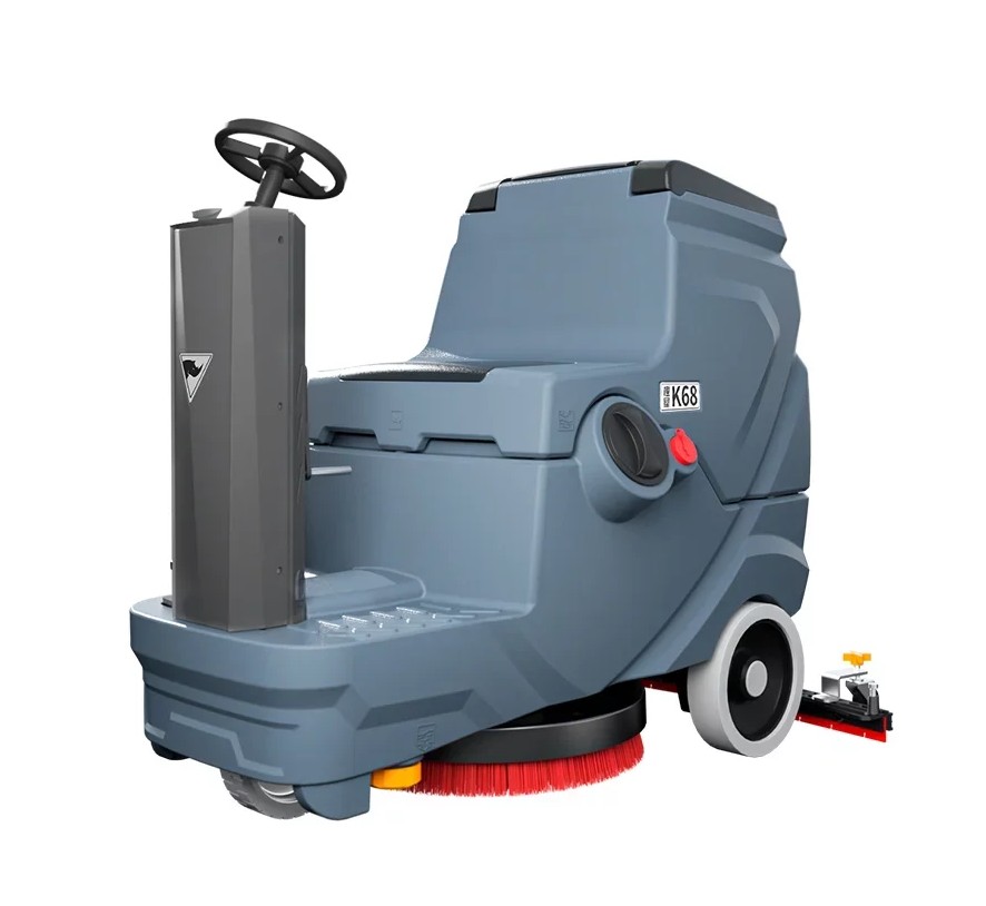 Chancee Поломоечная машина с местом оператора K68 с литиевым АКБ 150 а/ч