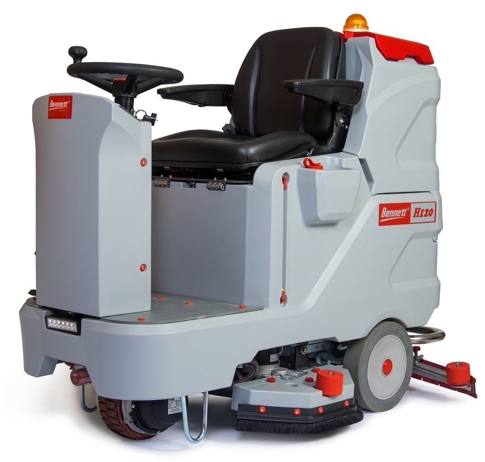 Bennett Hussar H120-75R Pro с литиевым АКБ 210 А/ч Аккумуляторная машина с местом оператора