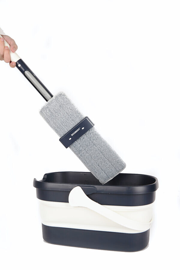 Ведро складное и швабра с вертикальным отжимом