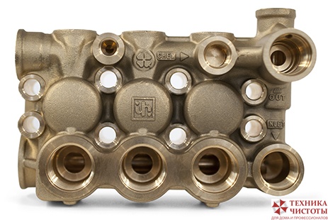 Голова помпы E3B2515