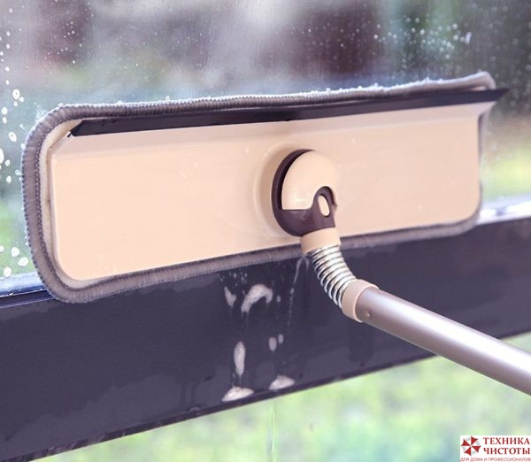 Вращающаяся швабра для мытья окон