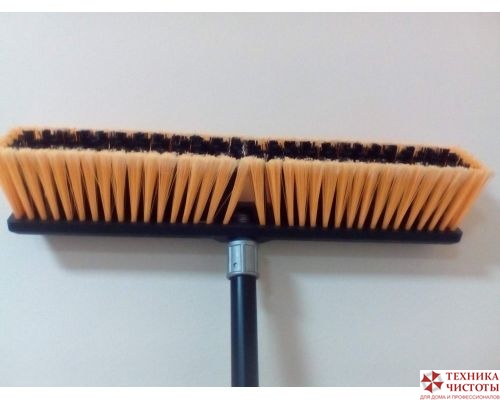 Щетка пластмассовая с алюминиевой рукояткой, ширина 55 см